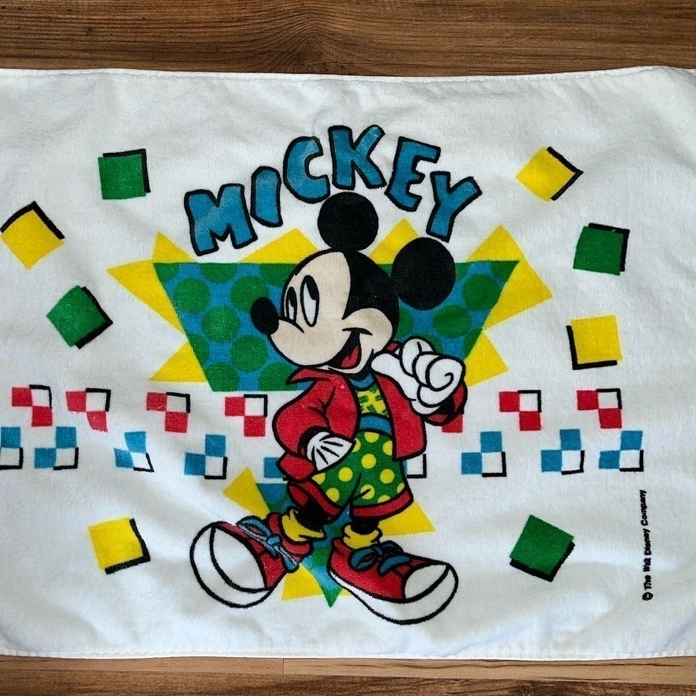 Vintage Disney Mickey Mouse Bath Mat  Towel Taiwan 1980's Cool Mickey